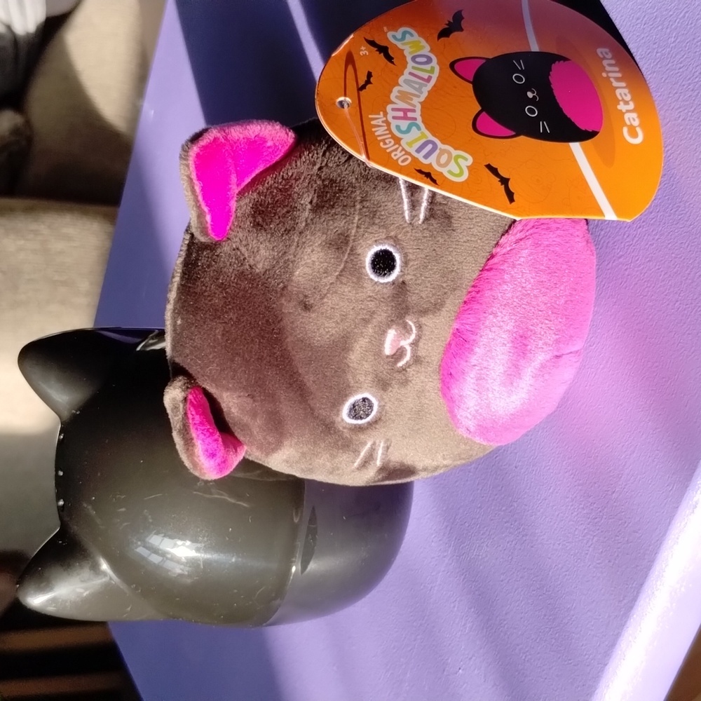 Squishmallow Halloween Mystery Squad - Catarina - Picture 2 of 3